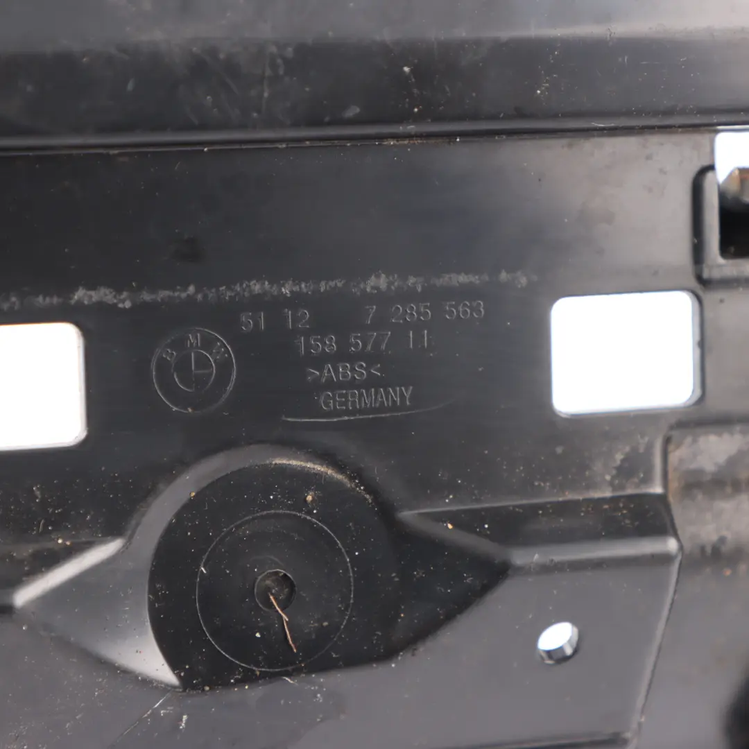 BMW F32 F33 F36 Parachoques Trasero Soporte Refuerzo Guía De Montaje - SKU 7285563 - Número de pieza 7285563