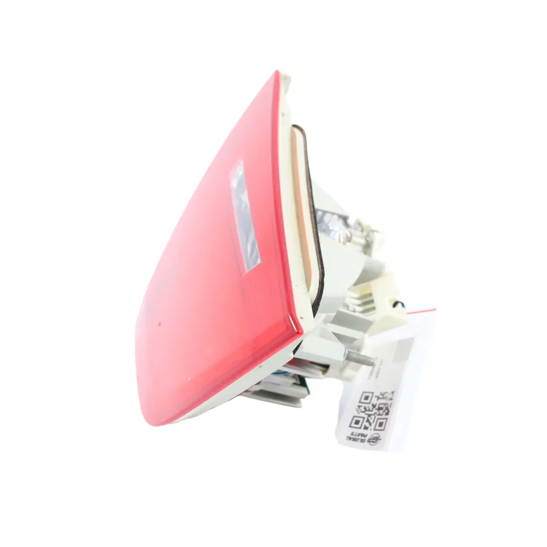 Light BMW E91 LCI Touring Lamp In Trunk Lid Tailgate Left N/S to Rear with Part number 7289433 Rear Light BMW E91 LCI Touring Lamp In Trunk Lid Tailgate Left N/S - SKU 7289433-2 - Part number 7289433