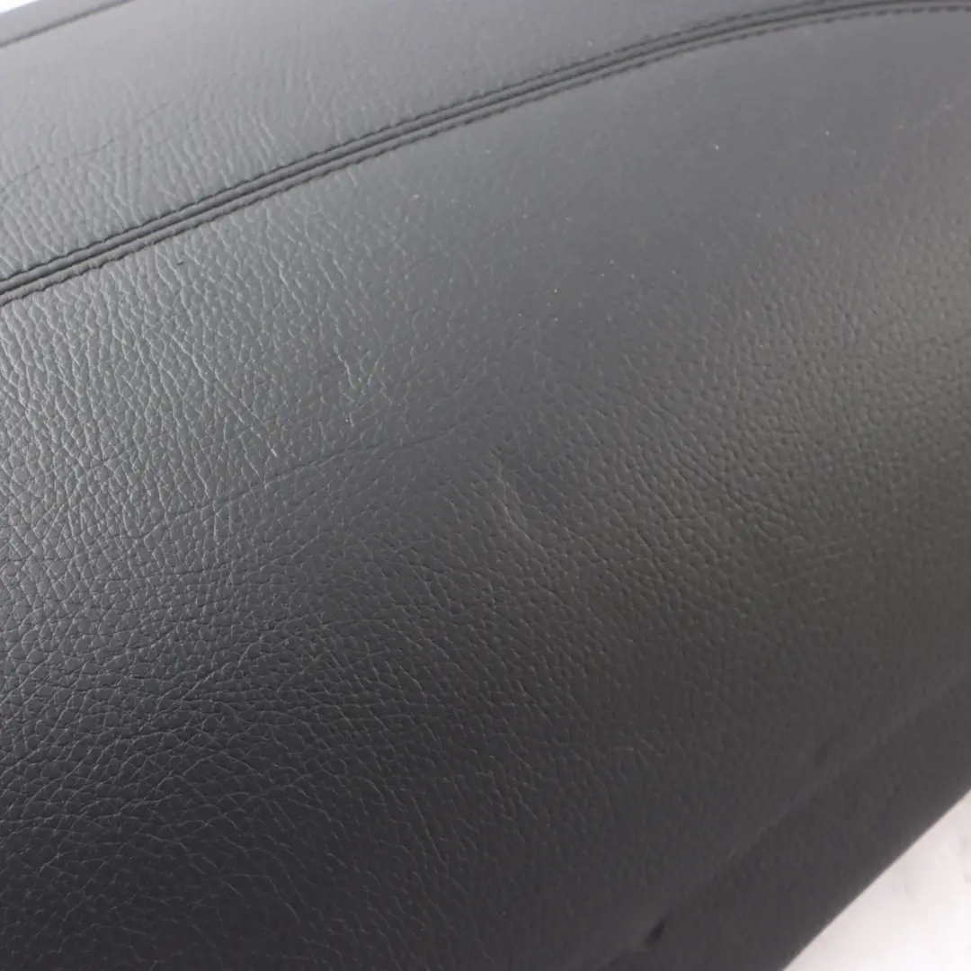 Cubierta Panel Cinturón Seguridad Trasero Derecho para BMW F06 con número de pieza 7289848 BMW F06 Cubierta Panel Cinturón Seguridad Trasero Derecho - SKU 7289848 - Número de pieza 7289848