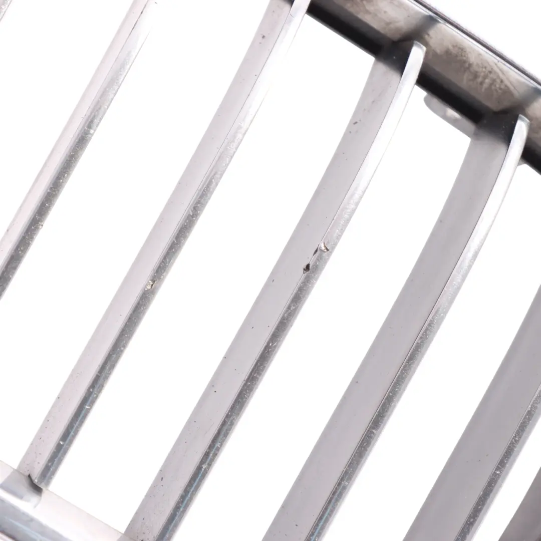 Centre Grille BMW F32 F33 F36 Front Bumper Right O/S Trim Panel Chrome to with Part number 7294816 Centre Grille BMW F32 F33 F36 Front Bumper Right O/S Trim Panel Chrome - SKU 7294816 - Part number 7294816