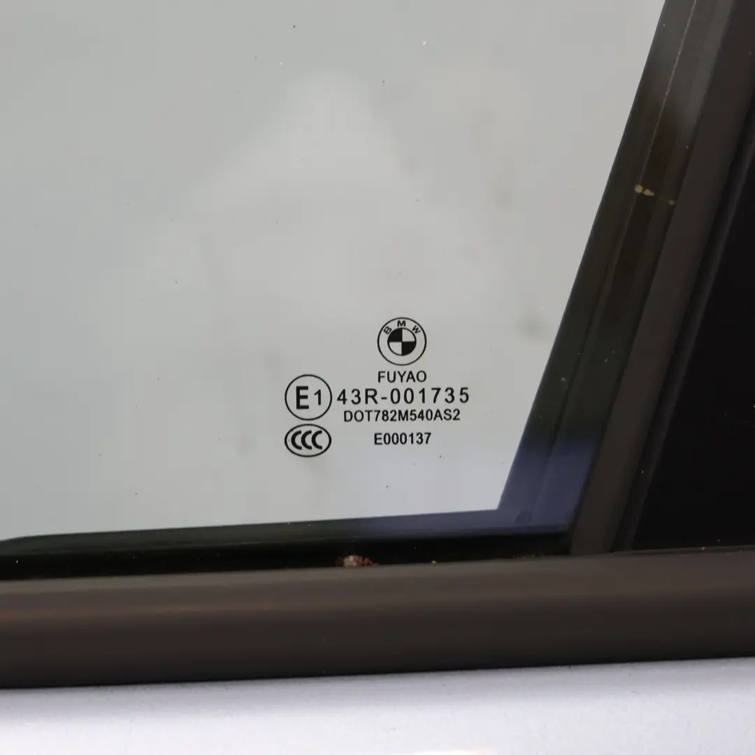 Puerta BMW F30 F31 Delantera Izquierda Liquid Blue Metallic Azul - B40 para con número de pieza 7298565 Puerta BMW F30 F31 Delantera Izquierda Liquid Blue Metallic Azul - B40 - SKU 7298565-LBL - Número de pieza 7298565