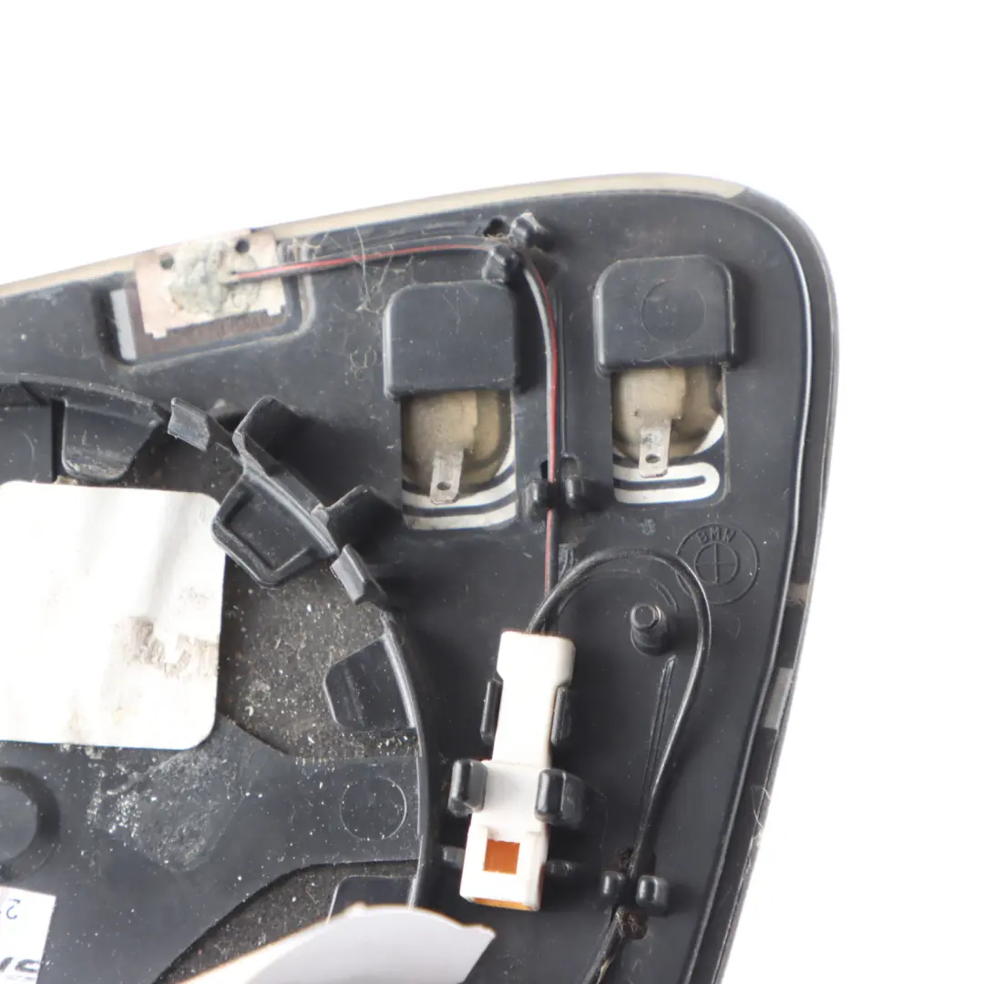 Mirror Glass BMW X1 E84 X2 F39 Z4 G29 Wing Mirror Glass Insert Right O/S to with Part number 7302014 Mirror Glass BMW X1 E84 X2 F39 Z4 G29 Wing Mirror Glass Insert Right O/S - SKU 7302014 - Part number 7302014