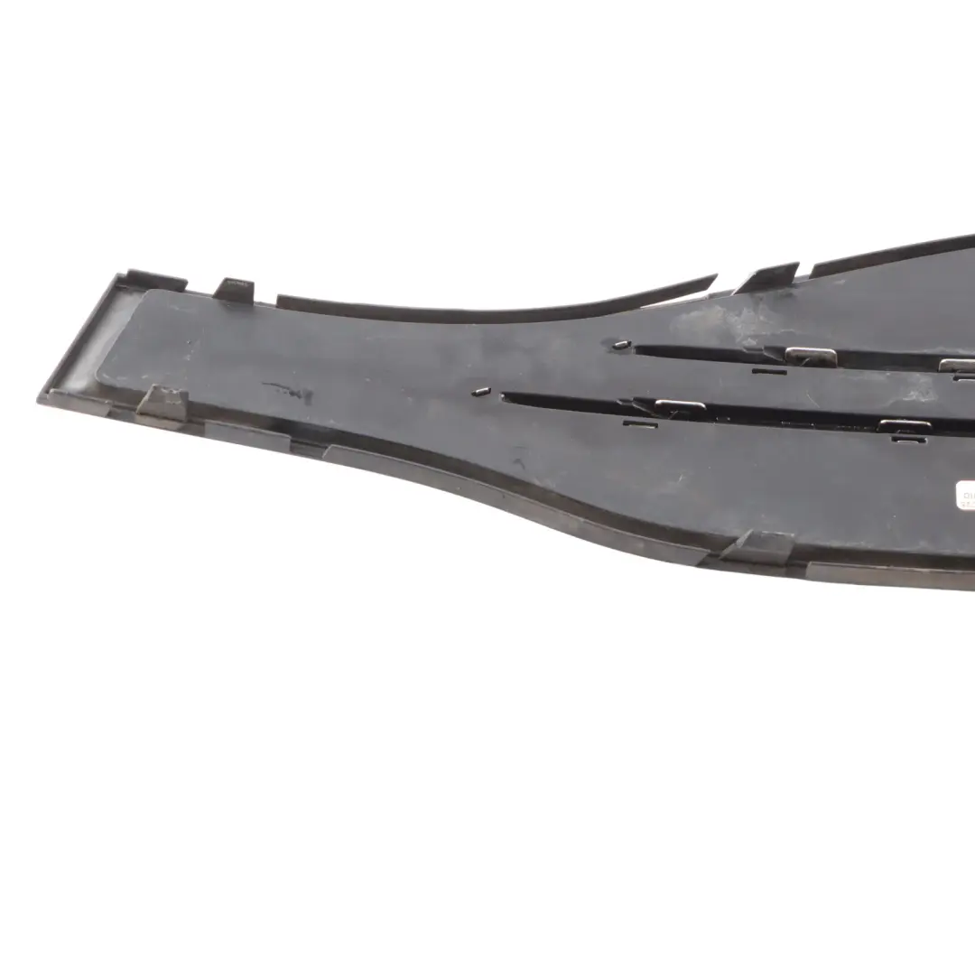 Bumper Fog Grille BMW F32 F33 F36 Luxury Line Trim Panel Right O/S 7309624 to with Part number 7309622 Bumper Fog Grille BMW F32 F33 F36 Luxury Line Trim Panel Right O/S 7309624 - SKU 7309622 - Part number 7309622