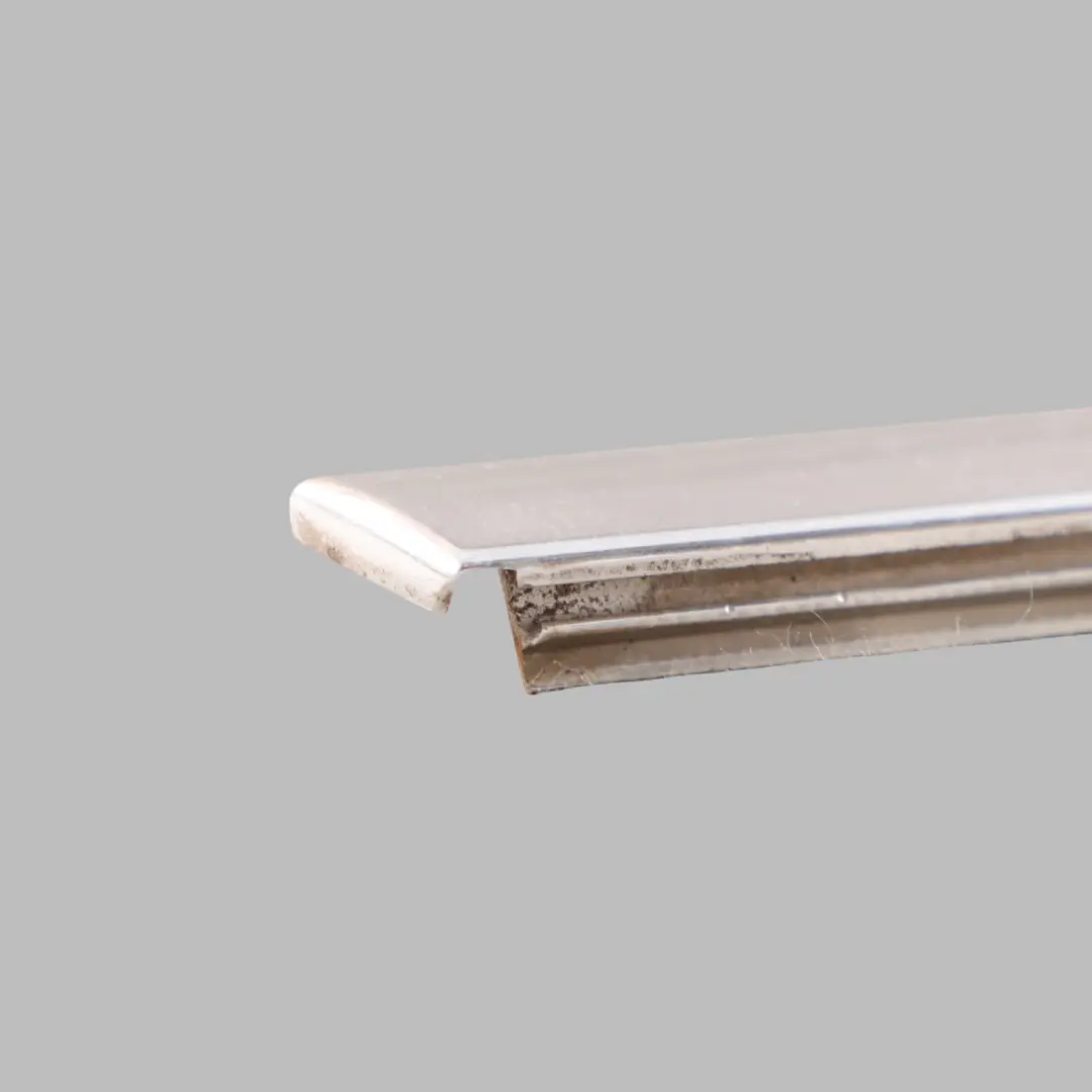 BMW F46 Porta Posteriore Superiore Striscia Cromata Guarnizione Sinistra - SKU 7326165 - Numero di parte 7326165