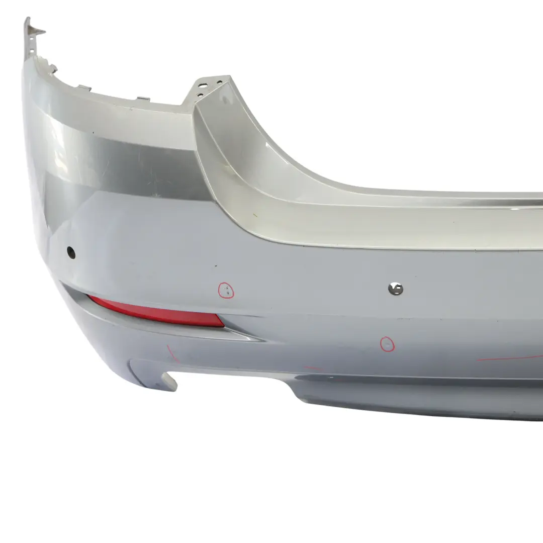 Tylny Zderzak PDC Spacegrau Szary Metalik - A52 do BMW F10 LCI o numerze 7332764 BMW F10 LCI Tylny Zderzak PDC Spacegrau Szary Metalik - A52 - SKU 7332764-SCG - Numer Części 7332764