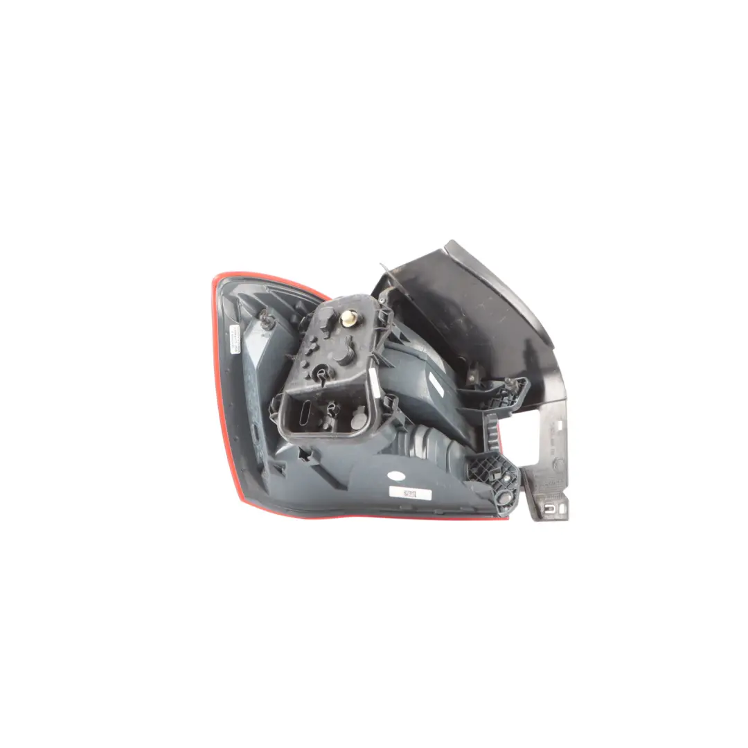 BMW F20 F21 LCI Lampa Tylna Panel Boczny Prawy - SKU 7359018-1 - Numer Części 7359018
