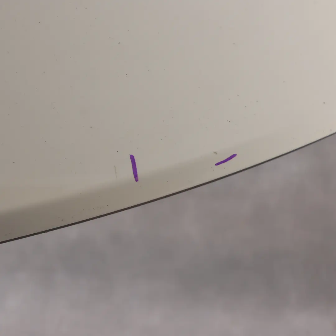 Heck klappe Kofferraum Dach spoiler Pepper Weiß 850 7328549 für Mini Cooper One F55 mit Teilenummer 7379603 Mini Cooper One F55 Heck klappe Kofferraum Dach spoiler Pepper Weiß 850 7328549 - SKU 7379603-PW - Teilenummer 7379603