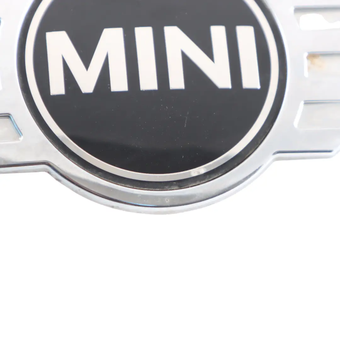 Emblema Insignia Capó Delantero Logo Cromado para Mini F60 con número de pieza 7388120 Mini F60 Emblema Insignia Capó Delantero Logo Cromado - SKU 7388120 - Número de pieza 7388120