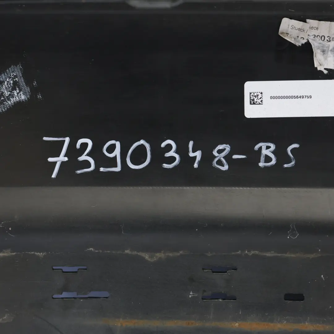 Tylny Zderzak Sport Line Black Sapphire Czarny Metalik - 475 do BMW F22 F23 o numerze 7390348 BMW F22 F23 Tylny Zderzak Sport Line Black Sapphire Czarny Metalik - 475 - SKU 7390348-BS - Numer Części 7390348