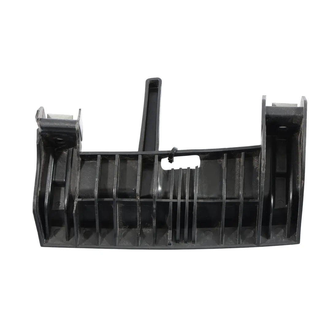 Przedni Uchwyt Mocowanie Reflektora Prawe Prawo do BMW F45 F46 o numerze 7391396 BMW F45 F46 Przedni Uchwyt Mocowanie Reflektora Prawe Prawo - SKU 7391396 - Numer Części 7391396