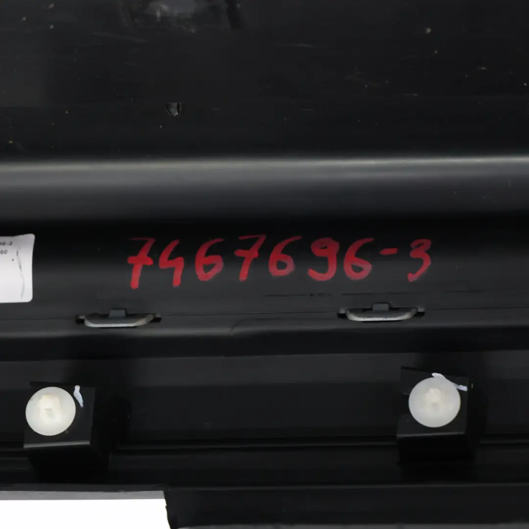  Faldón Lateral Mini Countryman F60 Derecho Umbral Puerta Plata ALL4 - SKU 7467696-3 - Número de pieza 7467696