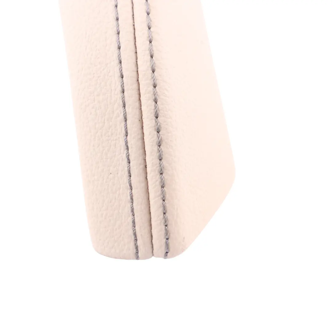 Maniglia Scheda Porta Copertura Cinghia Fissaggio Sinistra per BMW G01 F97 G02 F98 con numero di parte 7470877 BMW G01 F97 G02 F98 Maniglia Scheda Porta Copertura Cinghia Fissaggio Sinistra - SKU 7470877 - Numero di parte 7470877