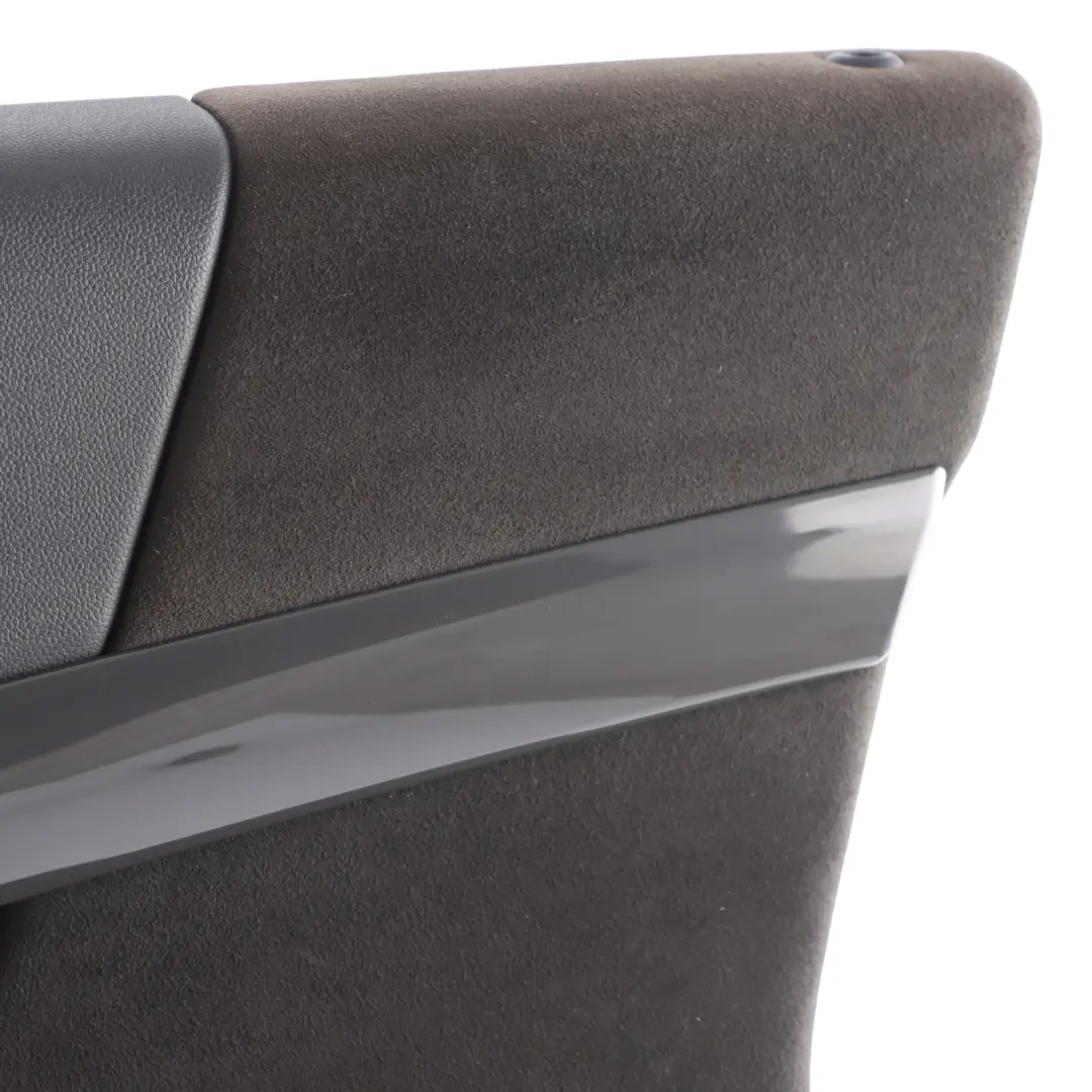 Front Door Card Trim Panel Cover Right O/S Black Chilli Red to Mini F60 with Part number 7476532 Mini F60 Front Door Card Trim Panel Cover Right O/S Black Chilli Red - SKU 7476532 - Part number 7476532