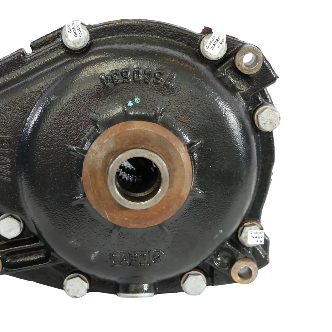 Azionamento Asse Anteriore Diversi 3 per BMW X3 E83 3.0d E46 325xi 330xi con numero di parte 7546112 BMW X3 E83 3.0d E46 325xi 330xi Azionamento Asse Anteriore Diversi 3 - SKU 7500799 - Numero di parte 7546112