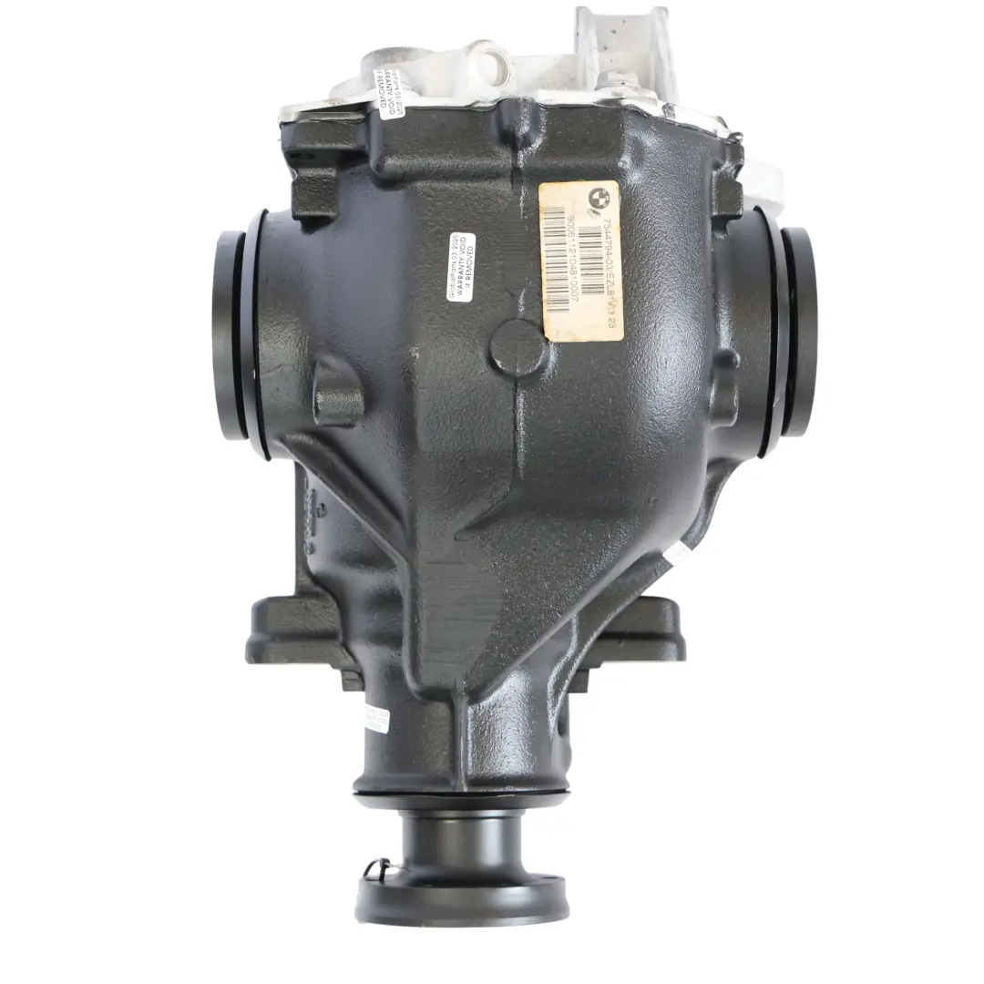 3.0sd Tylny Dyfer Dyferencjał Tył 3,23 7544794 do BMW X3 E83 LCI o numerze 7544795 BMW X3 E83 LCI 3.0sd Tylny Dyfer Dyferencjał Tył 3,23 7544794 - SKU 7544795 - Numer Części 7544795