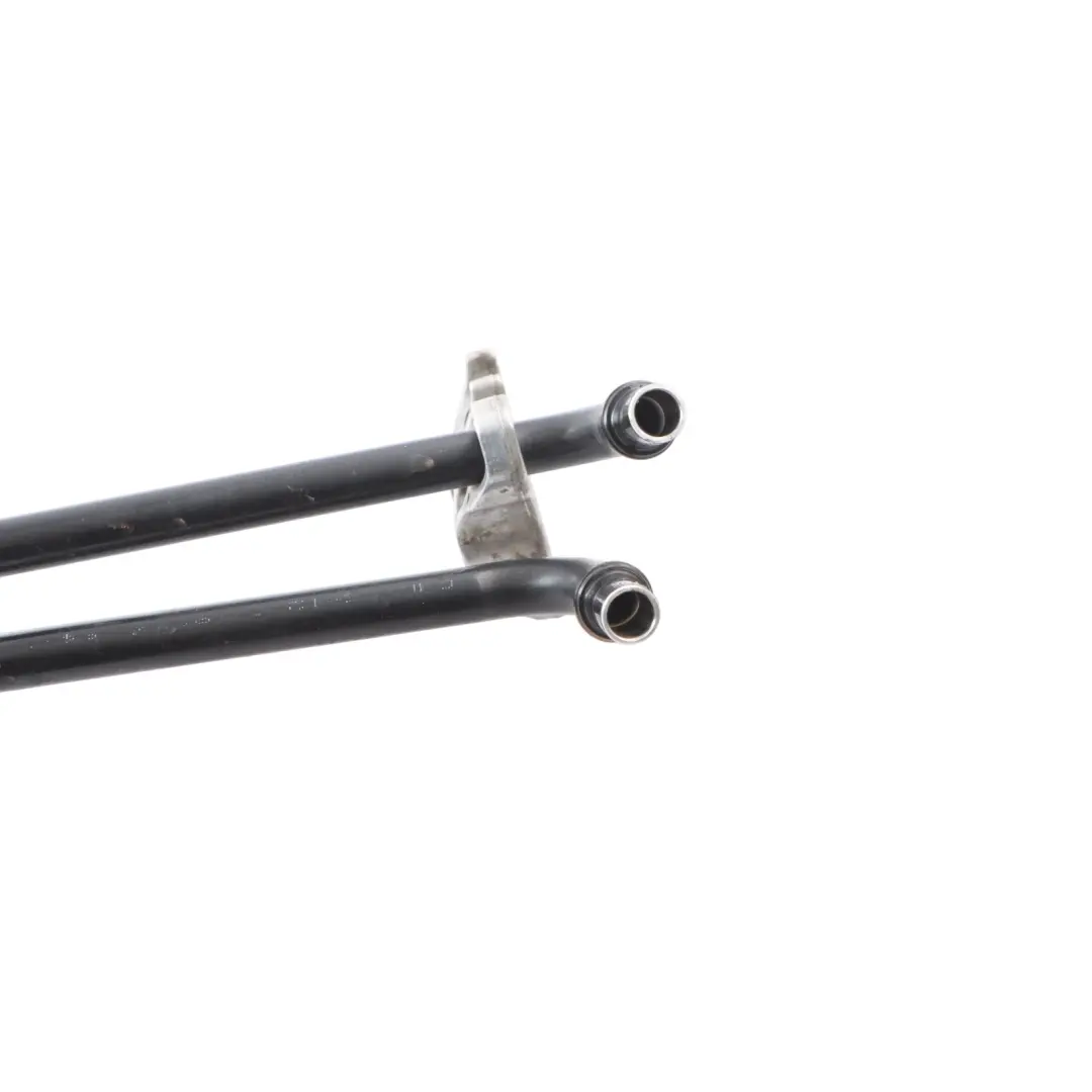 Oil Cooling Line BMW E82 E88 E90 E91 E92 E93 Hose Pipe Outlet to with Part number 7577638 Oil Cooling Line BMW E82 E88 E90 E91 E92 E93 Hose Pipe Outlet - SKU 7577638-1 - Part number 7577638