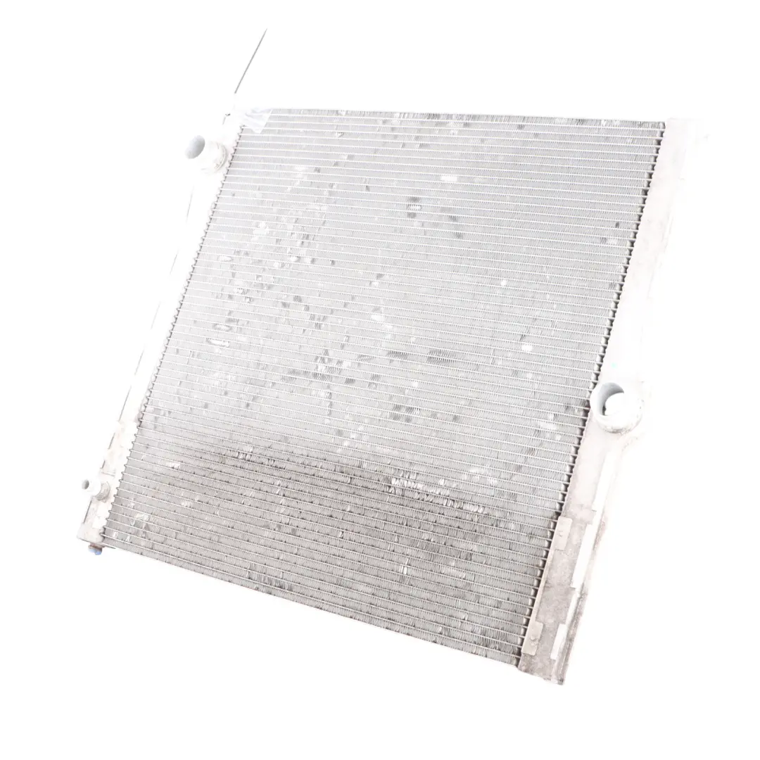 3.0si 4.8i N52N N62N Engine Coolant Radiator Cooling Unit to BMW X5 E70 with Part number 7585036 BMW X5 E70 3.0si 4.8i N52N N62N Engine Coolant Radiator Cooling Unit - SKU 7585036 - Part number 7585036