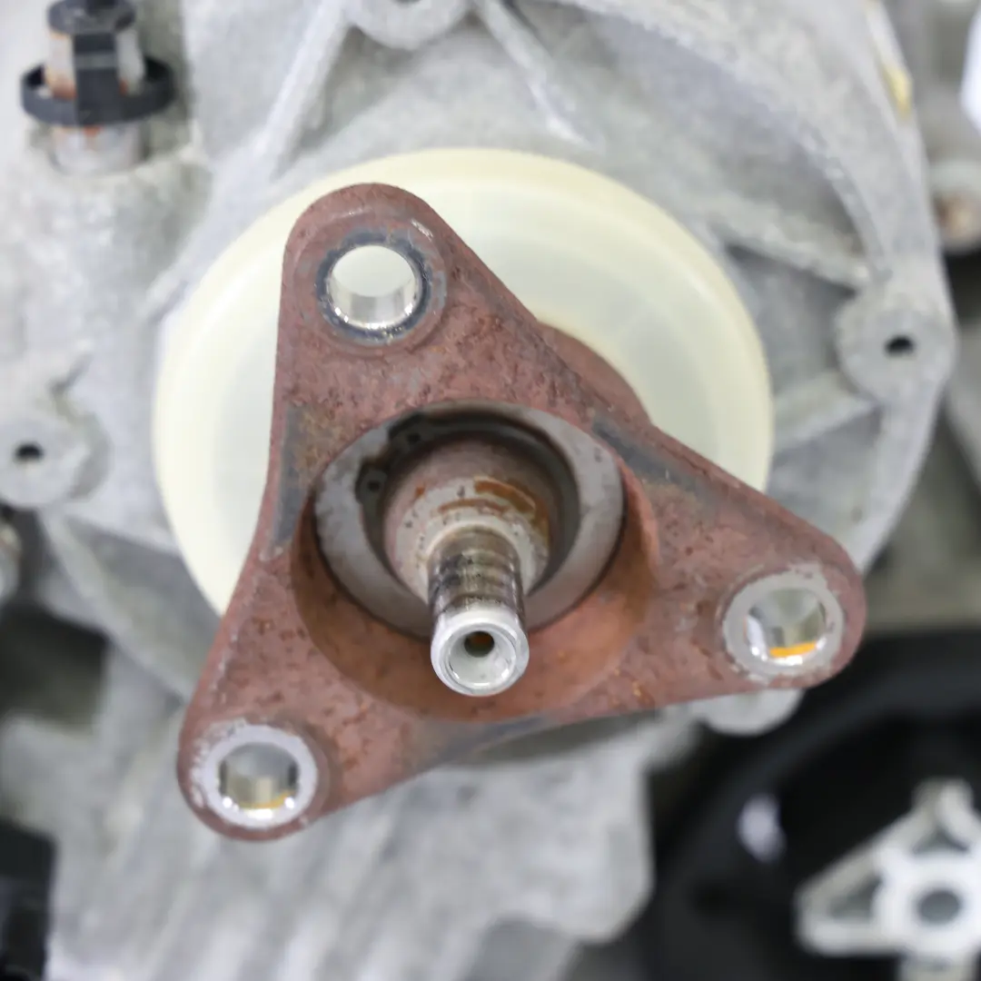 Transfer Case Box Transmission ATC700 WARRANTY to BMW X5 E70 X6 E71 with Part number 7574777 BMW X5 E70 X6 E71 Transfer Case Box Transmission ATC700 WARRANTY - SKU 7599886 - Part number 7574777