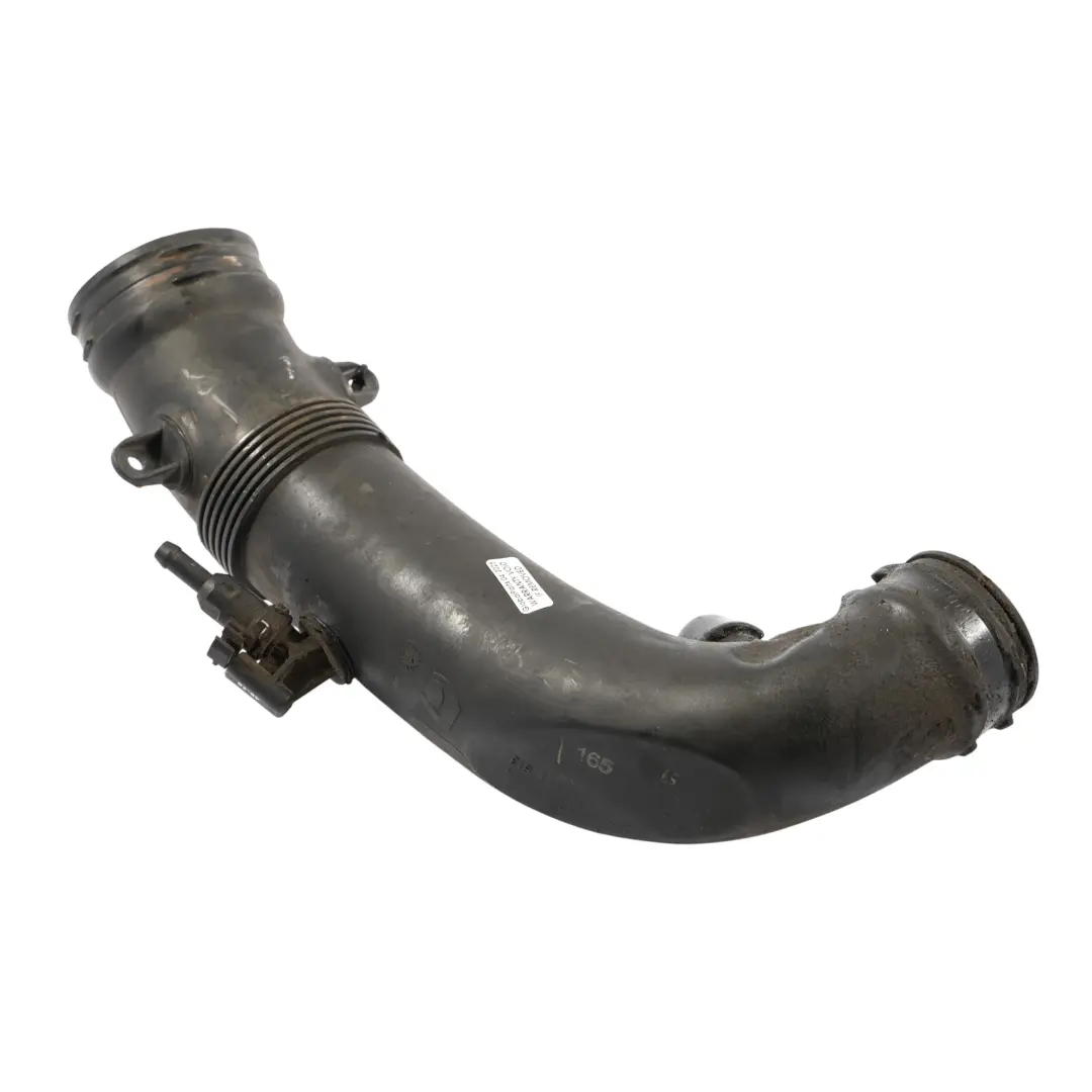 Rura Dolotu Powietrza do MINI Cooper S N18 R56 LCI o numerze 7627502 MINI Cooper S N18 R56 LCI Rura Dolotu Powietrza - SKU 7627502 - Numer Części 7627502