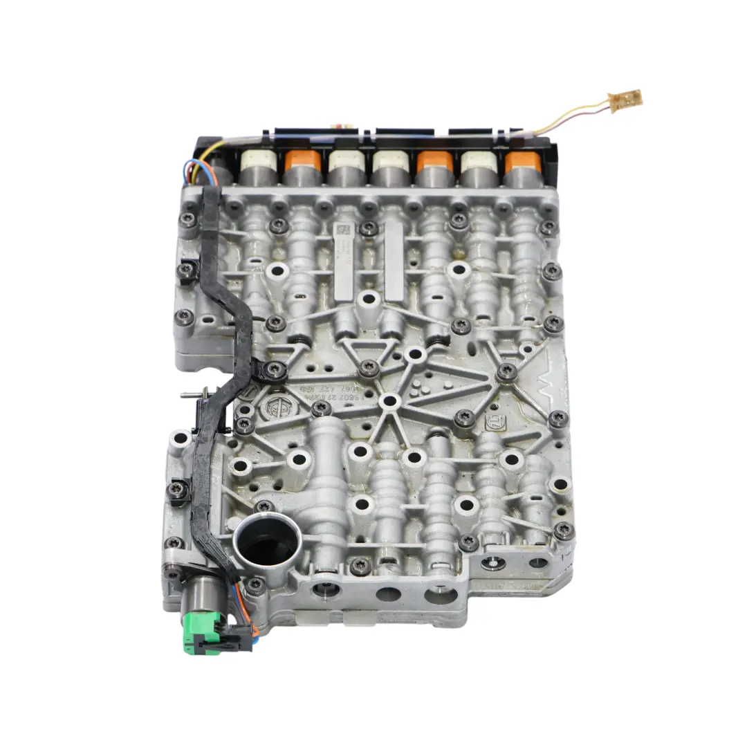 Gearbox Mechatronic Control Unit GA8HP45Z to BMW X1 E84 Automatic with Part number 7647850 BMW X1 E84 Automatic Gearbox Mechatronic Control Unit GA8HP45Z - SKU 7647850 - Part number 7647850