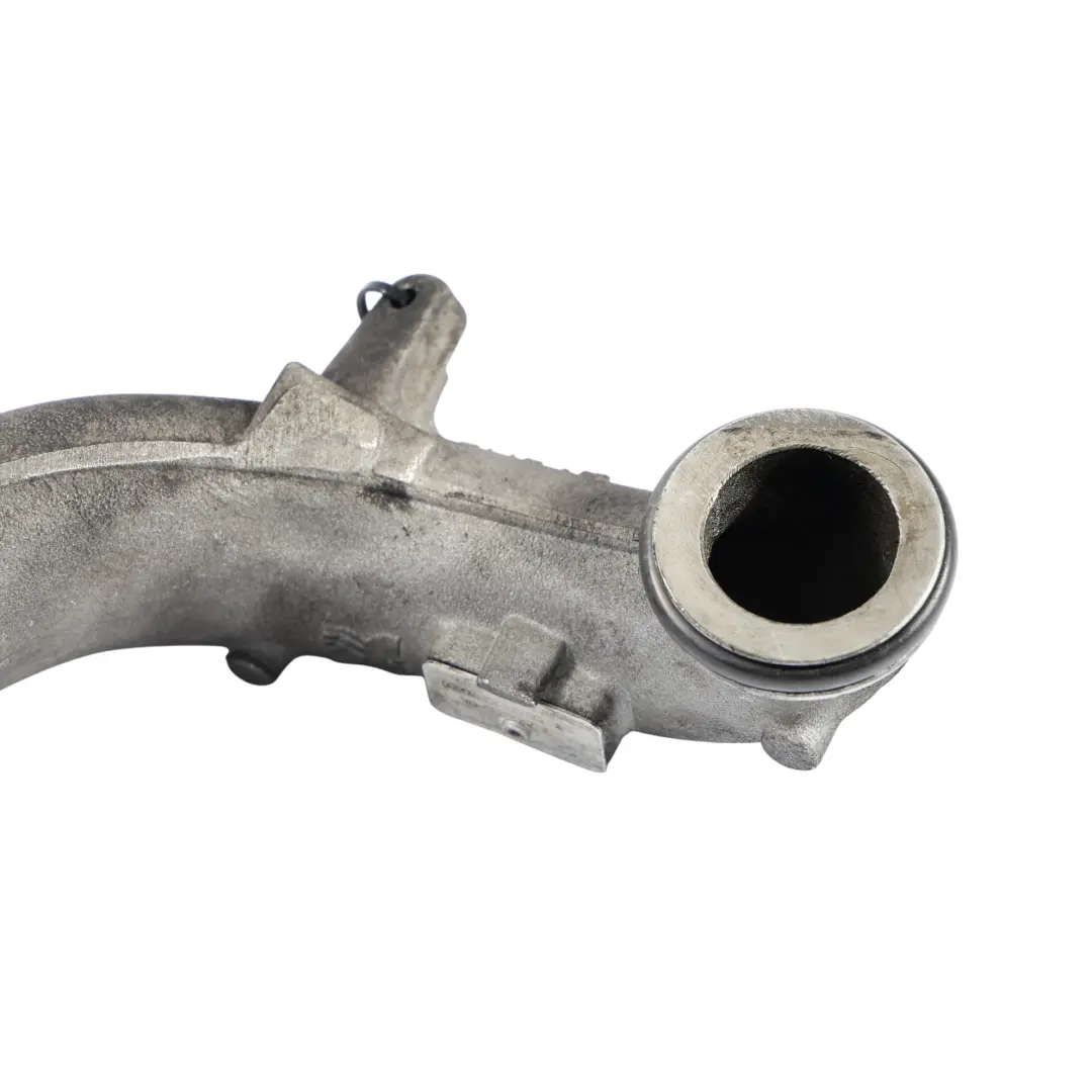 M57N2 Przewód Rura Turbo T do BMW E60 LCI E90 E91 335D 535D o numerze 7811404 BMW E60 LCI E90 E91 335D 535D M57N2 Przewód Rura Turbo T - SKU 7811404-7 - Numer Części 7811404