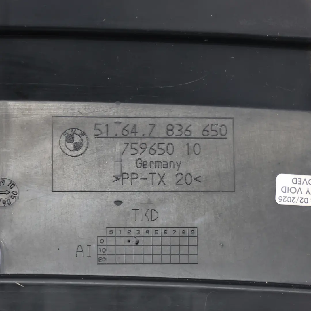 condotto d'aria intermedio centro inferiore per BMW E81 E87 M Sport con numero di parte 7836650 BMW E81 E87 M Sport condotto d'aria intermedio centro inferiore - SKU 7836650-1 - Numero di parte 7836650