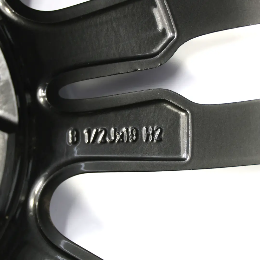 Ferricgrey Hinten Alufelge 19" 8,5J ET:47 M Sternspeiche 403 für BMW F30 F31 mit Teilenummer 7845883 BMW F30 F31 Ferricgrey Hinten Alufelge 19" 8,5J ET:47 M Sternspeiche 403 - SKU 7845883 - Teilenummer 7845883