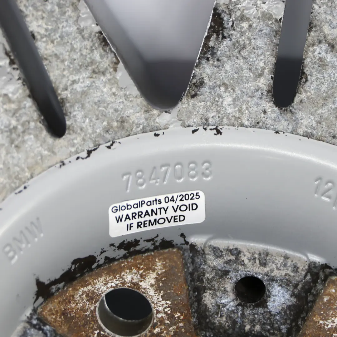 Silberne Alufelge 19" M Doppelspeiche 225 ET:30 8J für BMW X1 E84 mit Teilenummer 7847083 BMW X1 E84 Silberne Alufelge 19" M Doppelspeiche 225 ET:30 8J - SKU 7847083-2 - Teilenummer 7847083