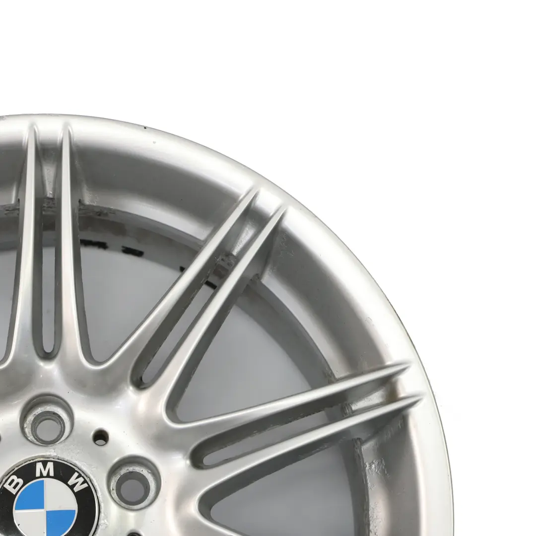 Silberne Alufelge 19" M Doppelspeiche 225 ET:30 8J für BMW X1 E84 mit Teilenummer 7847083 BMW X1 E84 Silberne Alufelge 19" M Doppelspeiche 225 ET:30 8J - SKU 7847083-2 - Teilenummer 7847083