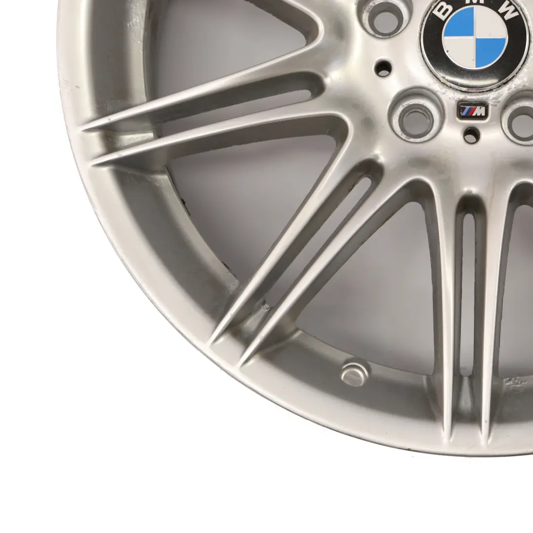 Srebrna Felga Aluminiowa 19" M Styling 225 ET:30 8J do BMW X1 E84 o numerze 7847083 BMW X1 E84 Srebrna Felga Aluminiowa 19" M Styling 225 ET:30 8J - SKU 7847083-2 - Numer Części 7847083