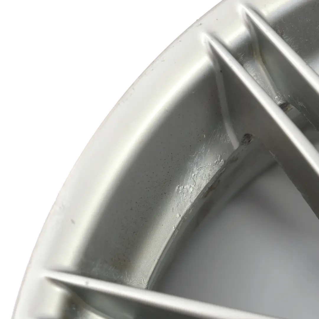 Srebrna Felga Aluminiowa 19" M Styling 225 ET:30 8J do BMW X1 E84 o numerze 7847083 BMW X1 E84 Srebrna Felga Aluminiowa 19" M Styling 225 ET:30 8J - SKU 7847083-2 - Numer Części 7847083