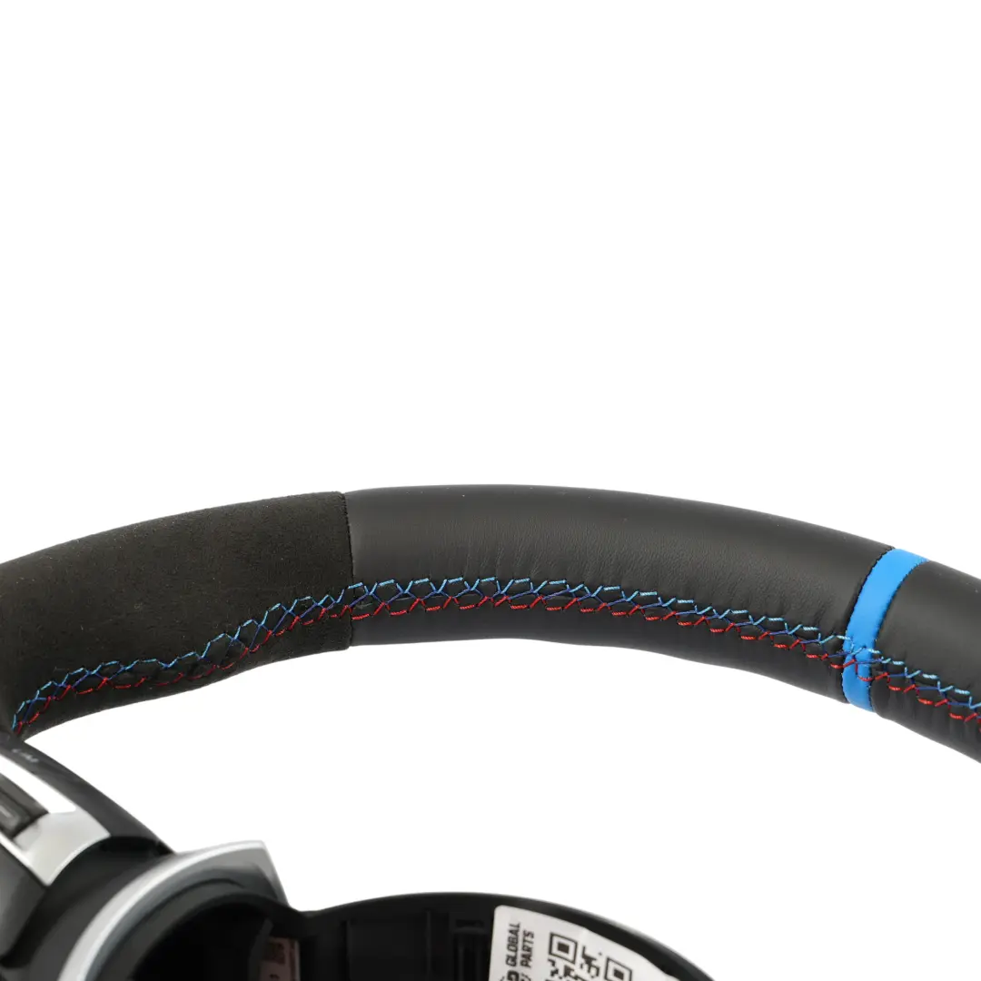 Volant avec NEUF Noir Cuir / Alcantara pour BMW F20 F21 F22 F30 F31 F32 F33 M Sport à propos du numéro de pièce 7848338 BMW F20 F21 F22 F30 F31 F32 F33 M Sport Volant avec NEUF Noir Cuir / Alcantara - SKU 7848338-4 - Numéro de pièce 7848338