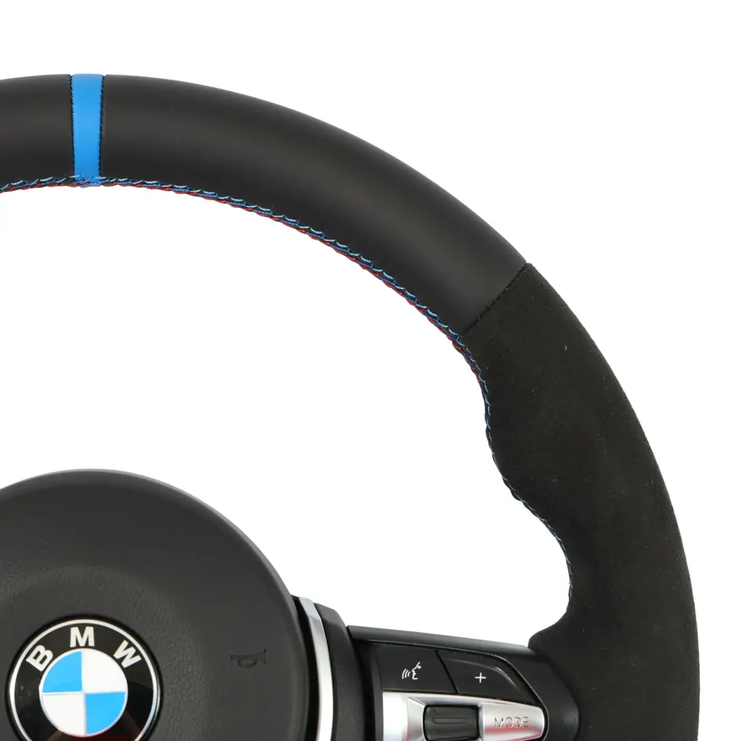 NUOVO in pelle nera / Alcantara Volante Airbag per BMW F20 F30 F31 M Sport con numero di parte 7848338 BMW F20 F30 F31 M Sport NUOVO in pelle nera / Alcantara Volante Airbag - SKU 7848338-4-SET - Numero di parte 7848338