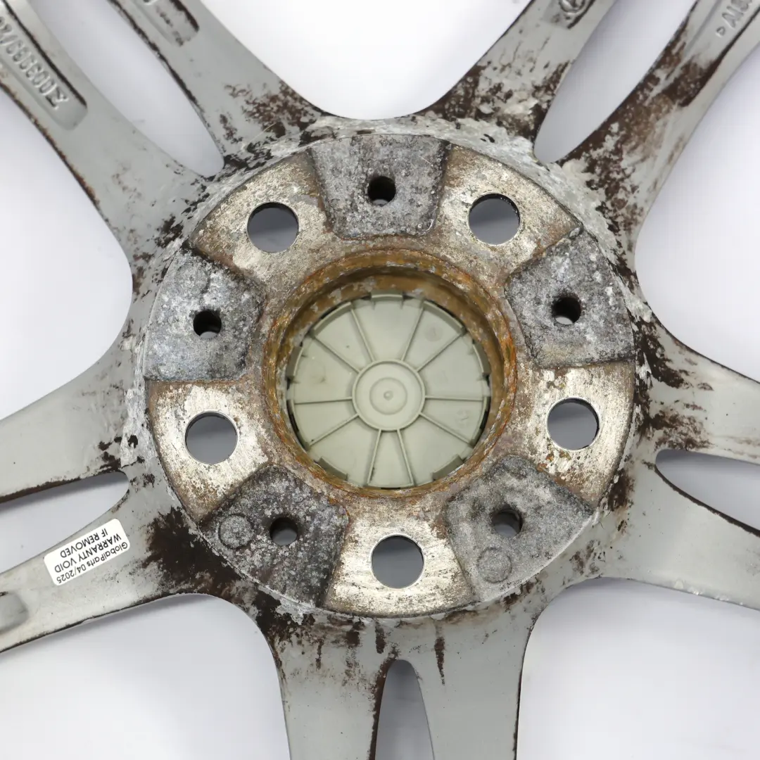 Cerchio in lega 18" 8J ET:30 M Doppie razze 613 per BMW F10 F11 F06 F12 F13 con numero di parte 7848572 BMW F10 F11 F06 F12 F13 Cerchio in lega 18" 8J ET:30 M Doppie razze 613 - SKU 7848572-2 - Numero di parte 7848572