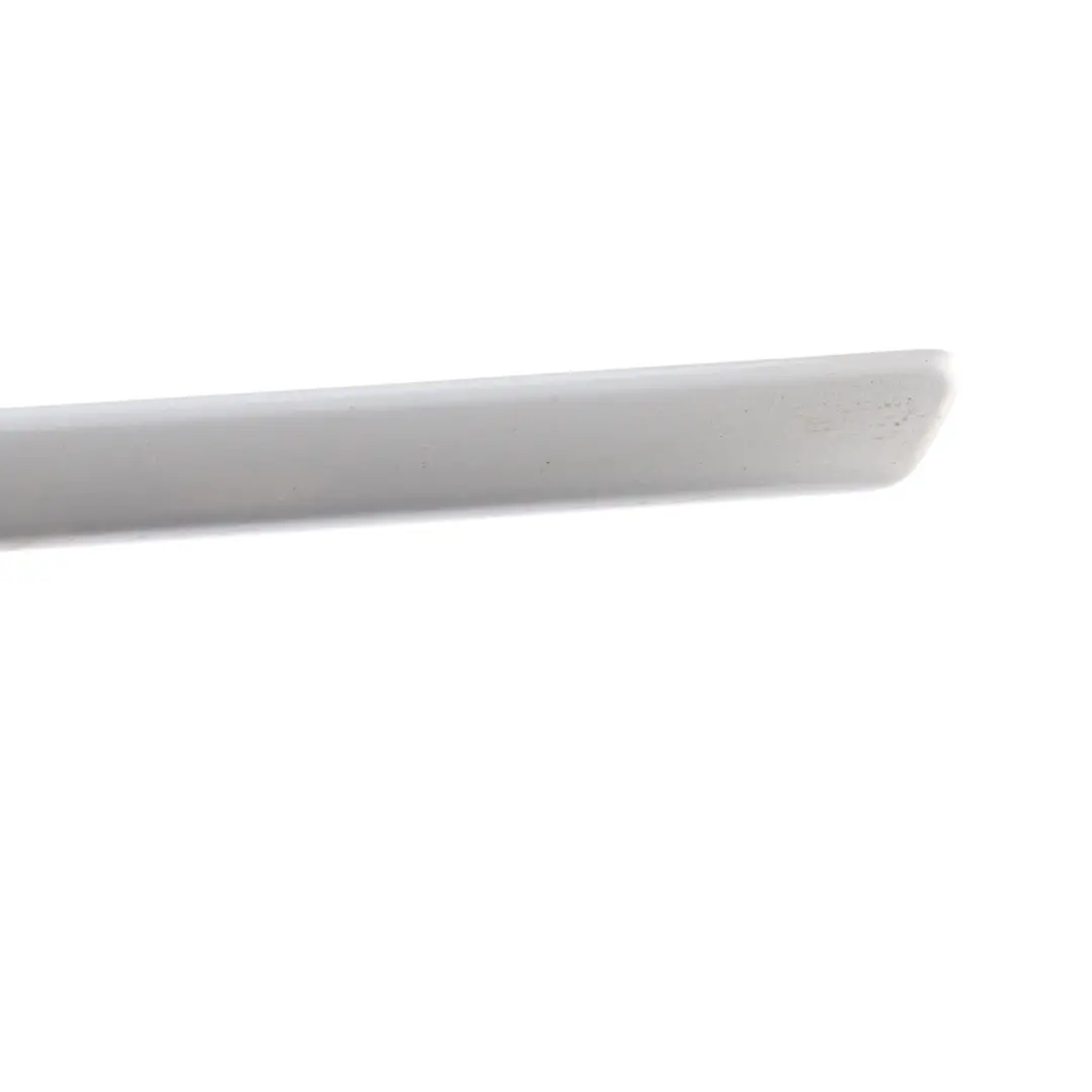 Baguette Moulure Porte Arrière Gauche Couleur Titansilber 354 pour BMW X5 E70 à propos du numéro de pièce 7903859 BMW X5 E70 Baguette Moulure Porte Arrière Gauche Couleur Titansilber 354 - SKU 7903859-TS - Numéro de pièce 7903859