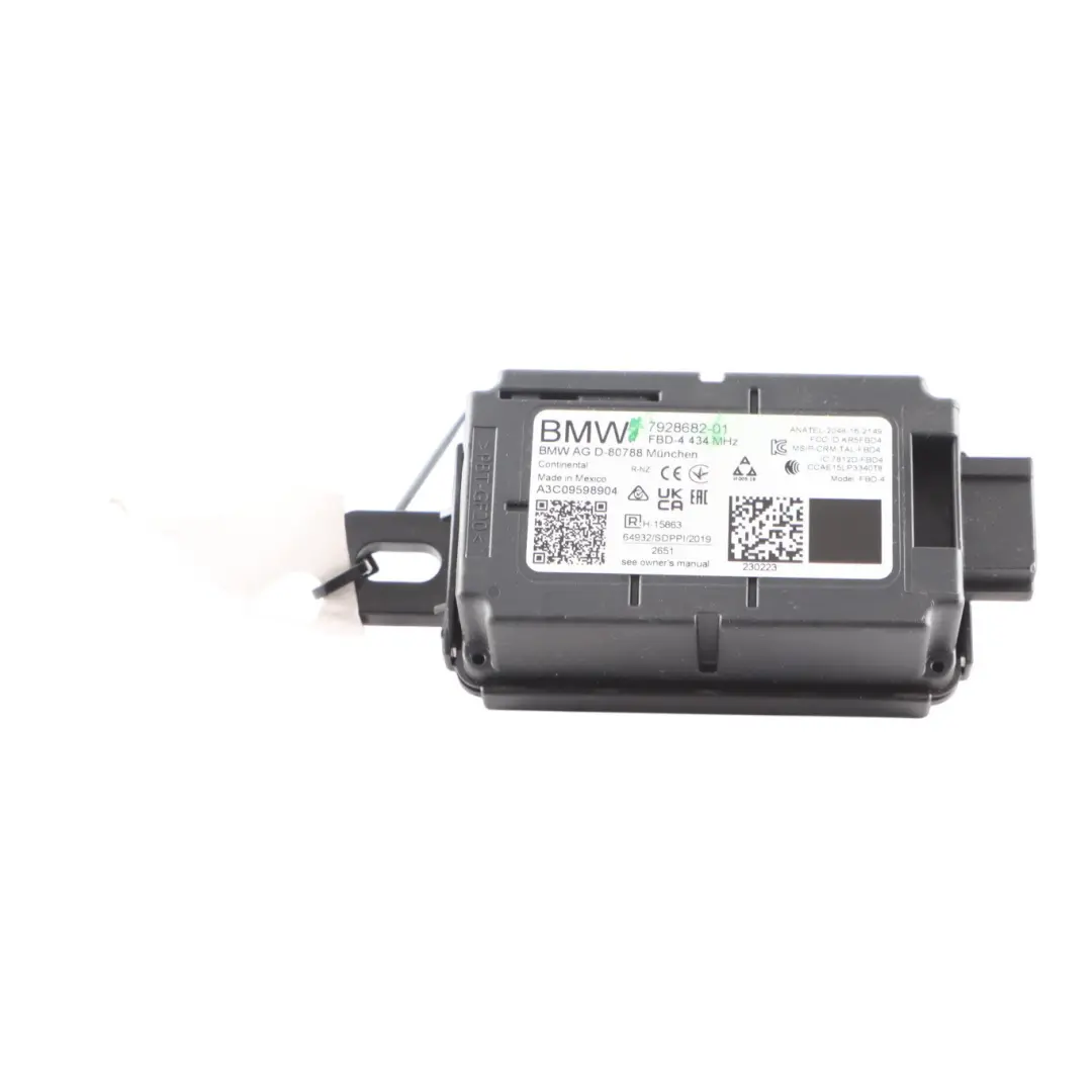 Récepteur Radio Télécommande Radio 434 MHZ pour BMW F40 F44 G20 G26 à propos du numéro de pièce 7928682 BMW F40 F44 G20 G26 Récepteur Radio Télécommande Radio 434 MHZ - SKU 7928682 - Numéro de pièce 7928682