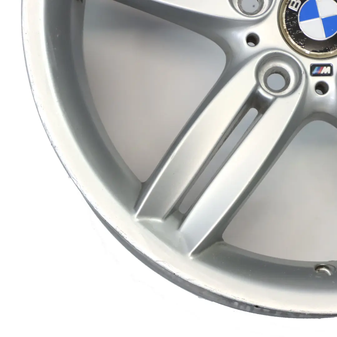 Série 1 E81 E87 Silver Rear Alloy Wheel Rim 18" M double Spoke 208 8J pour BMW à propos du numéro de pièce 8036940 BMW Série 1 E81 E87 Silver Rear Alloy Wheel Rim 18" M double Spoke 208 8J - SKU 8036940-3 - Numéro de pièce 8036940