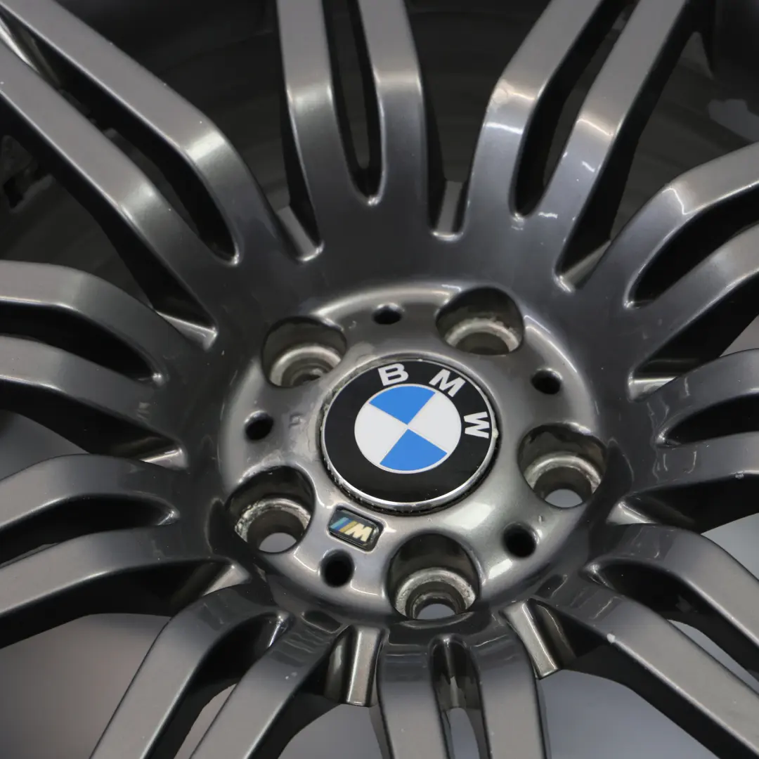 Cerchio posteriore in lega 19" ET:32 9,5J M Doppie razze 172 per BMW Serie 5 E60 E61 con numero di parte 8036949 BMW Serie 5 E60 E61 Cerchio posteriore in lega 19" ET:32 9,5J M Doppie razze 172 - SKU 8036949-5 - Numero di parte 8036949