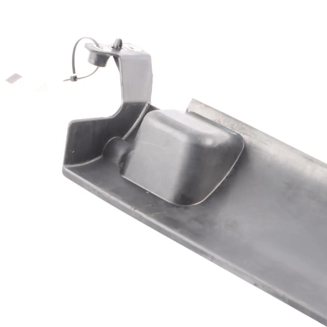 Duct BMW E90 E92 E93 Engine Oil Cooler Front Right Air Channel to Air with Part number 8040950 Air Duct BMW E90 E92 E93 Engine Oil Cooler Front Right Air Channel - SKU 8040950 - Part number 8040950