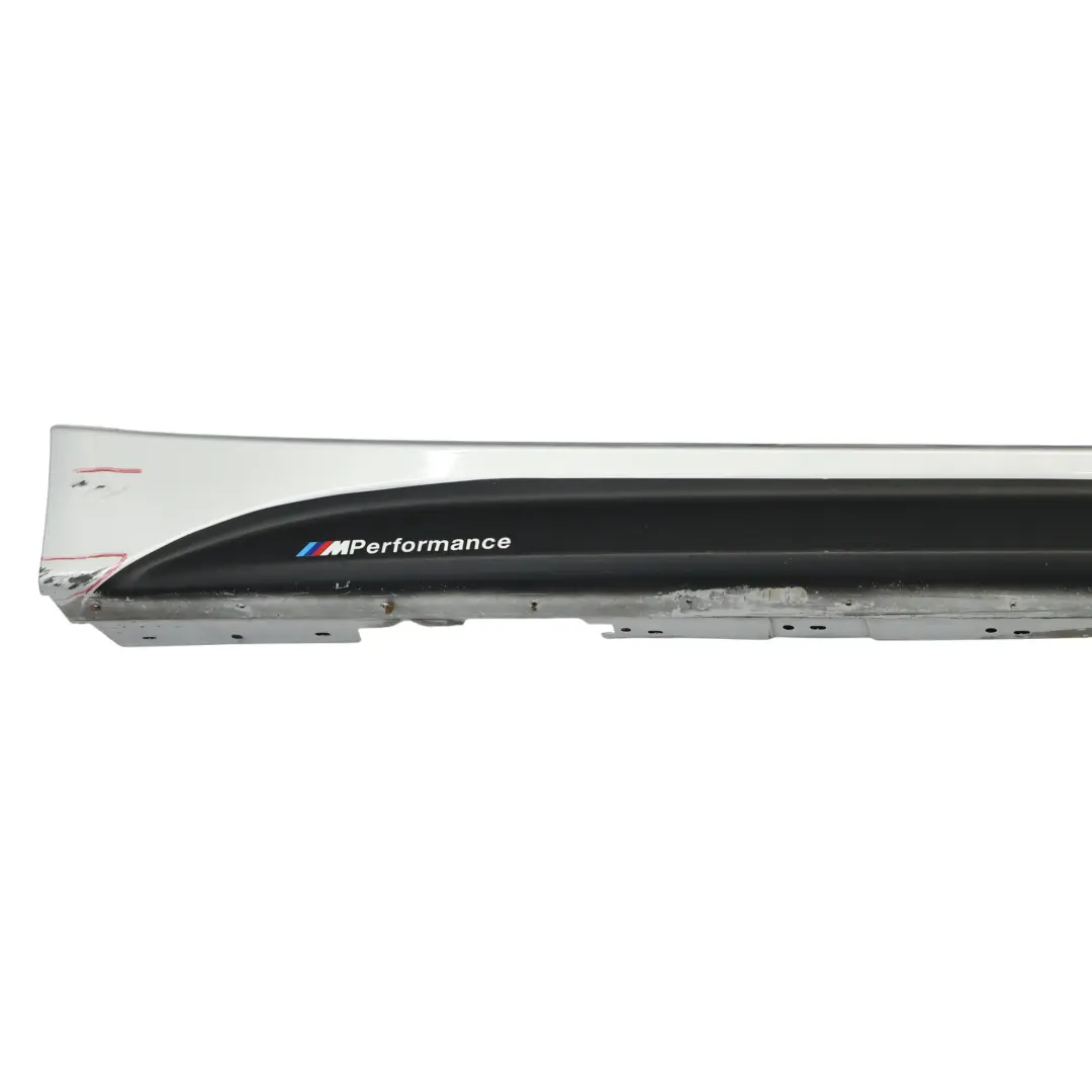 BMW F30 F31 Bande de seuil latérale M Sport Droite Glacier Silver - A83 - SKU 8056580-GSB - Numéro de pièce 8056580