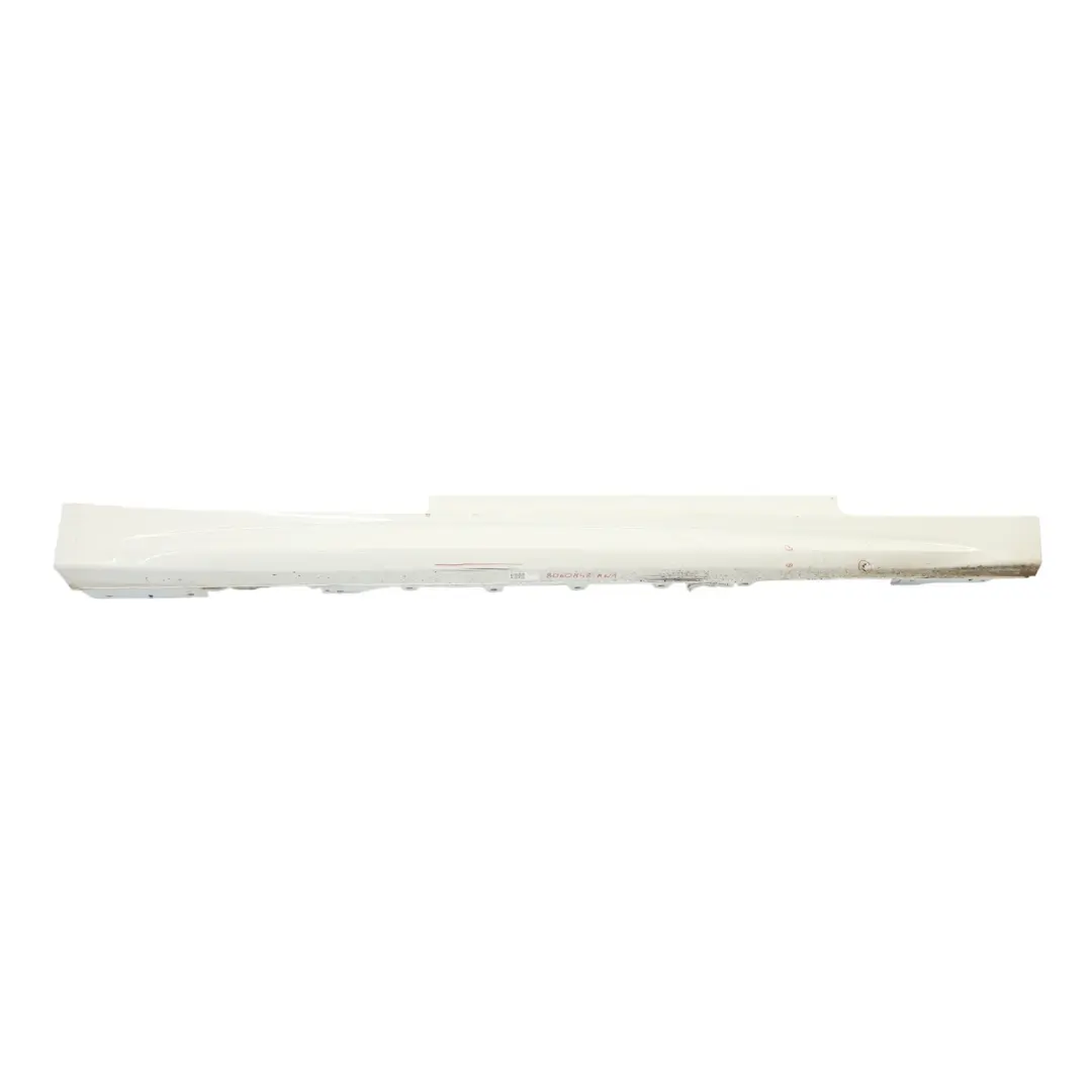 BMW F32 F33 Faldón Lateral M Sport Listón de umbral Derecho Alpinweiss 3 - 300 - SKU 8060848-AW1 - Número de pieza 8060848