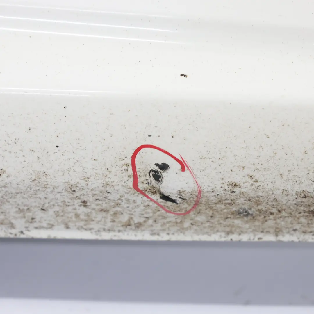 BMW F32 F33 Faldón Lateral M Sport Listón de umbral Derecho Alpinweiss 3 - 300 - SKU 8060848-AW1 - Número de pieza 8060848