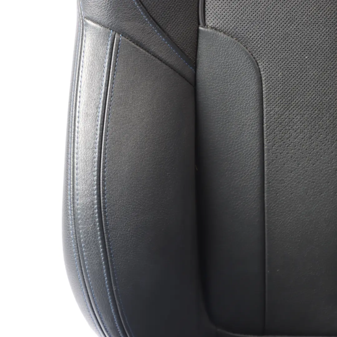 Asiento Deportivo Delantero Cuero Dakota Negro Izquierdo para BMW F44 F45 F46 con número de pieza 8061939 BMW F44 F45 F46 Asiento Deportivo Delantero Cuero Dakota Negro Izquierdo - SKU 8061939-1 - Número de pieza 8061939
