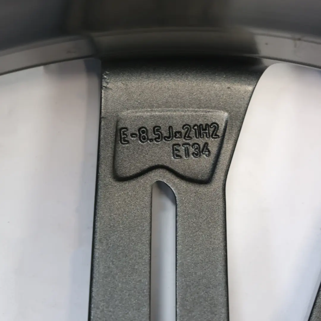 Jante Alliage Audi Q5 SQ5 FY 80A 21" 8.5J ET:34 Doubles Rayon Étoile pour à propos du numéro de pièce 80A601025AC Jante Alliage Audi Q5 SQ5 FY 80A 21" 8.5J ET:34 Doubles Rayon Étoile - SKU 80A601025AC-2 - Numéro de pièce 80A601025AC