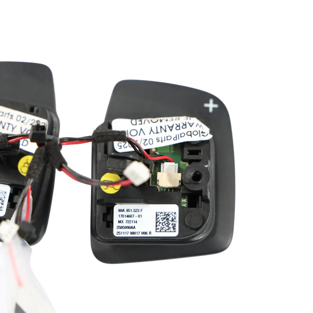 Lenkrad Paddle Shift Set Getriebe für Audi Q5 FY mit Teilenummer 80A951523F Audi Q5 FY Lenkrad Paddle Shift Set Getriebe - SKU 80A951523F - Teilenummer 80A951523F