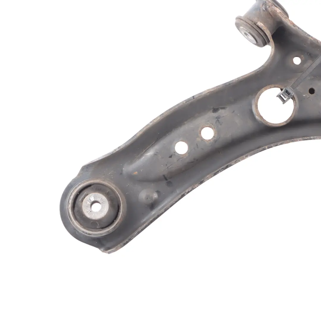 Wahacz Przedni Dolny Lewy do Audi A3 8V o numerze 81A407151C Audi A3 8V Wahacz Przedni Dolny Lewy - SKU 81A407151C - Numer Części 81A407151C