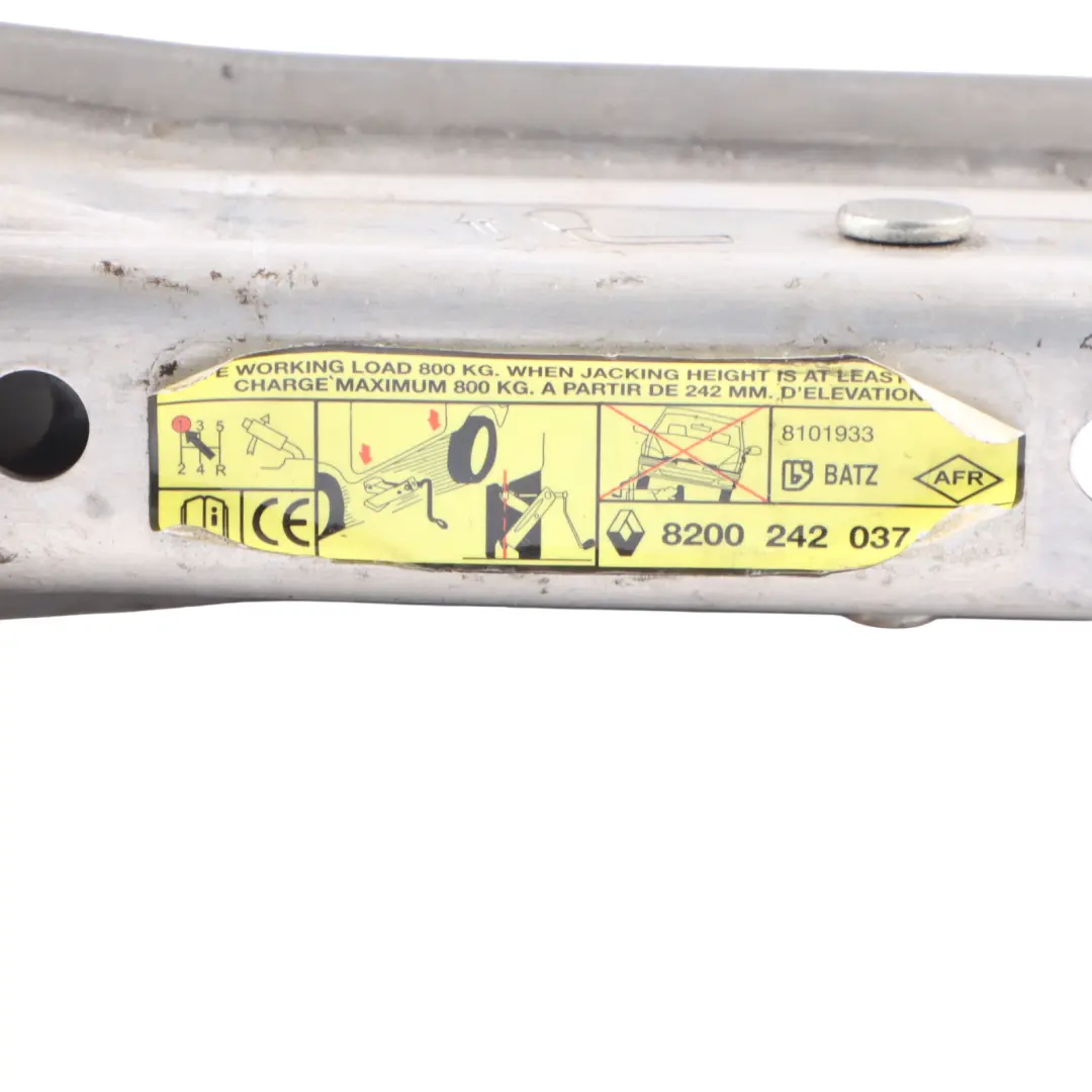 MK3 Steel Car Lifting Jack Service Tool to Renault Clio with Part number 8200242037 Renault Clio MK3 Steel Car Lifting Jack Service Tool - SKU 8200242037 - Part number 8200242037