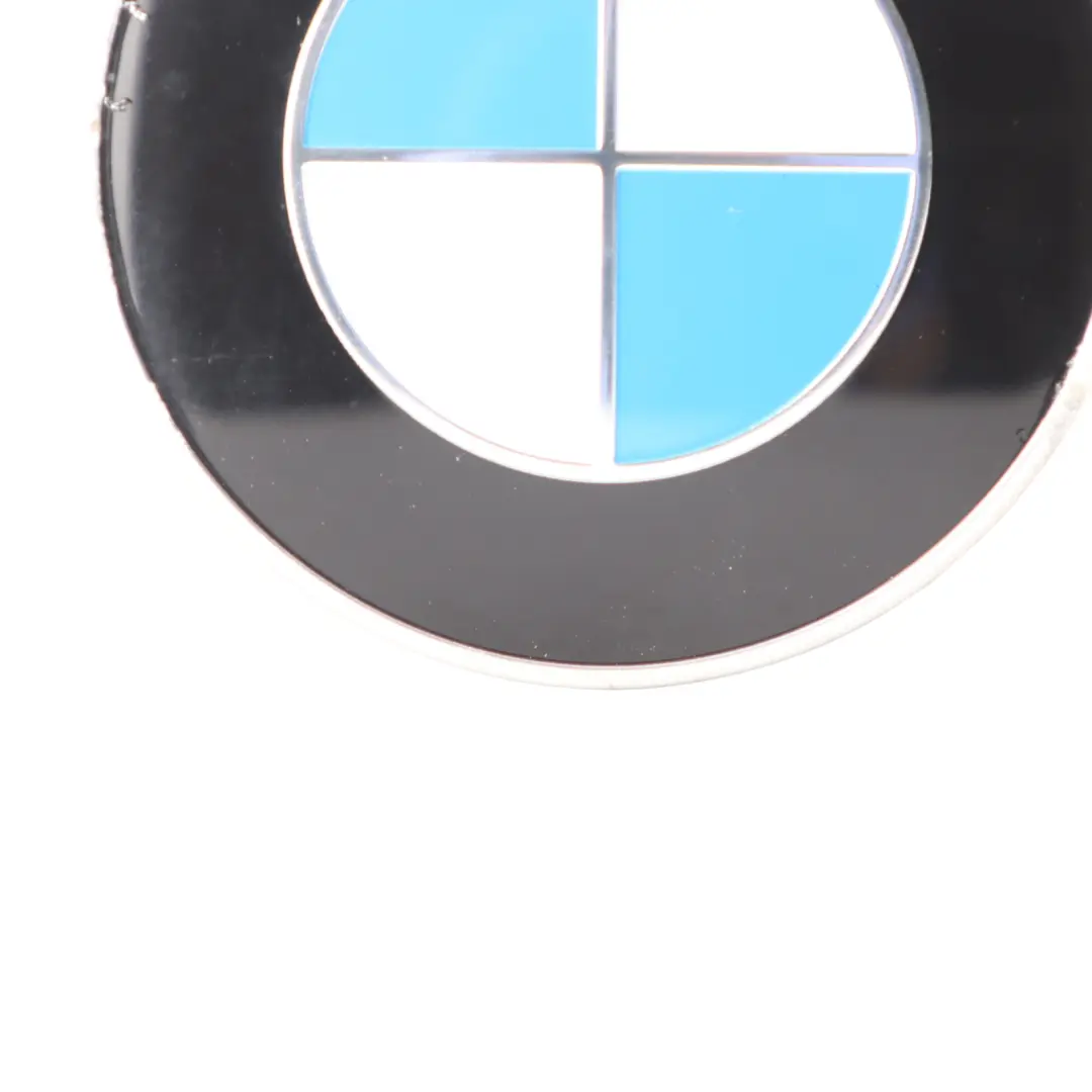 BMW E46 E90 F22 F30 F31 F32 F45 F80 Plaque Boot Emblem - SKU 8219237-4 - Numéro de pièce 8219237