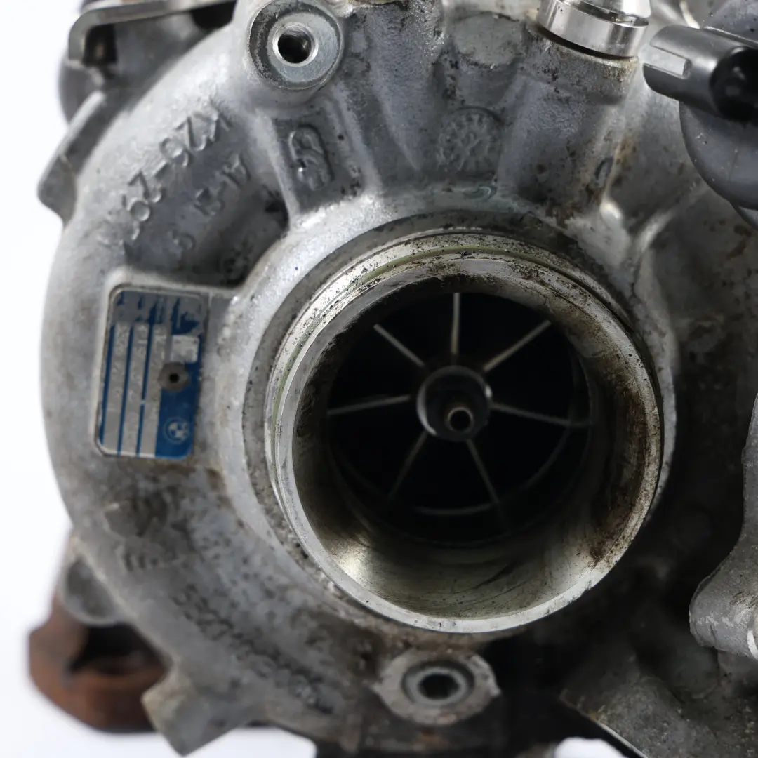 N57Z Turbocharger Part Housing Cold Intake Charge Side BMW F30 F31 F32 - SKU 8508092-2 - Part number 8508092