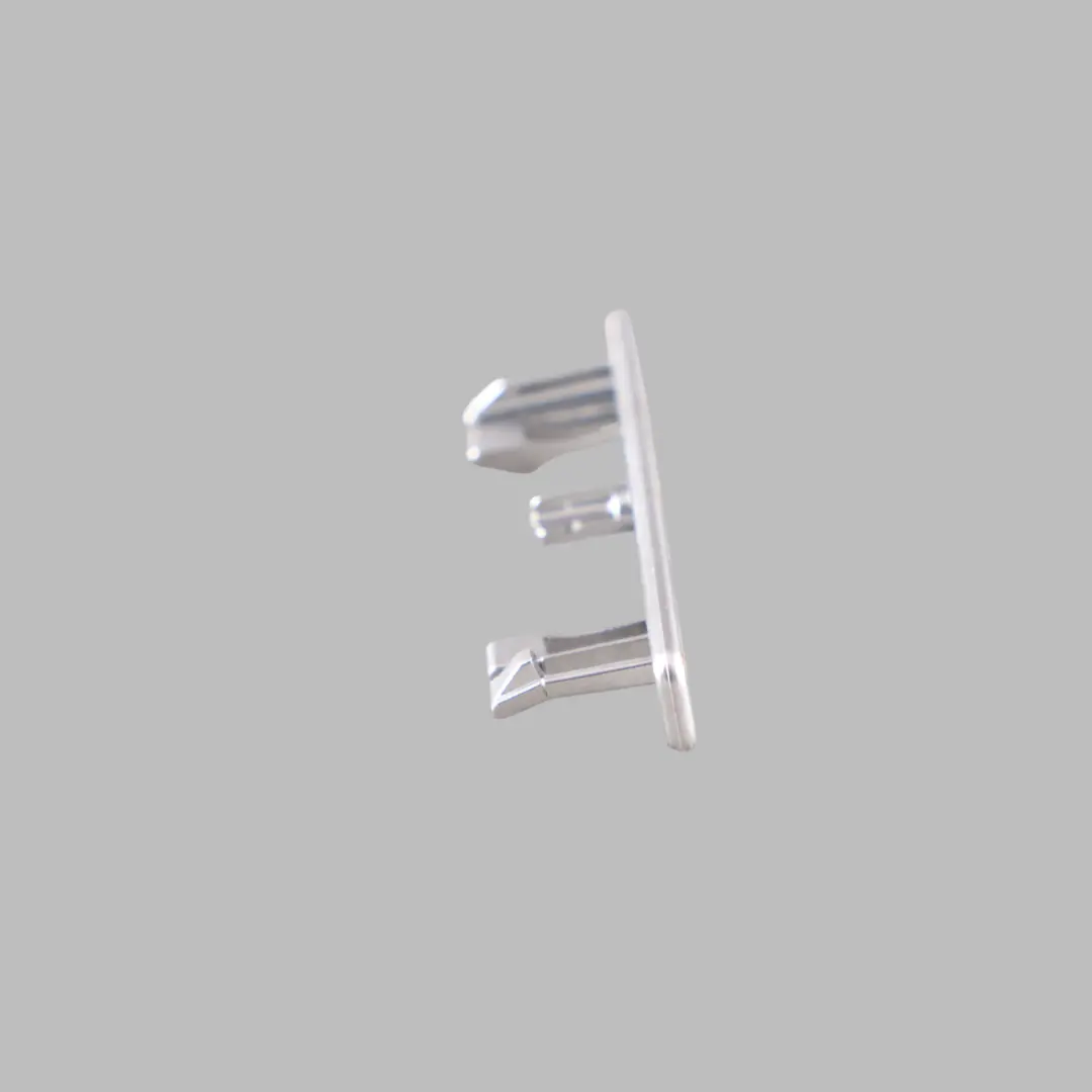 Emblema Cruscotto Anteriore Distintivo per Logo Quattro Audi A4 B9 A5 8T Q7 con numero di parte 853191 Logo Quattro Audi A4 B9 A5 8T Q7 Emblema Cruscotto Anteriore Distintivo - SKU 853191 - Numero di parte 853191